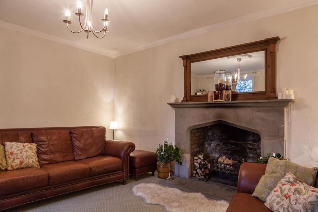 Number 29, A Grade Two Listed House In Masham Villa Bagian luar foto